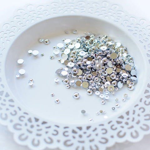 Metallic Silver Pearls